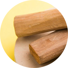 gỗ đàn hương